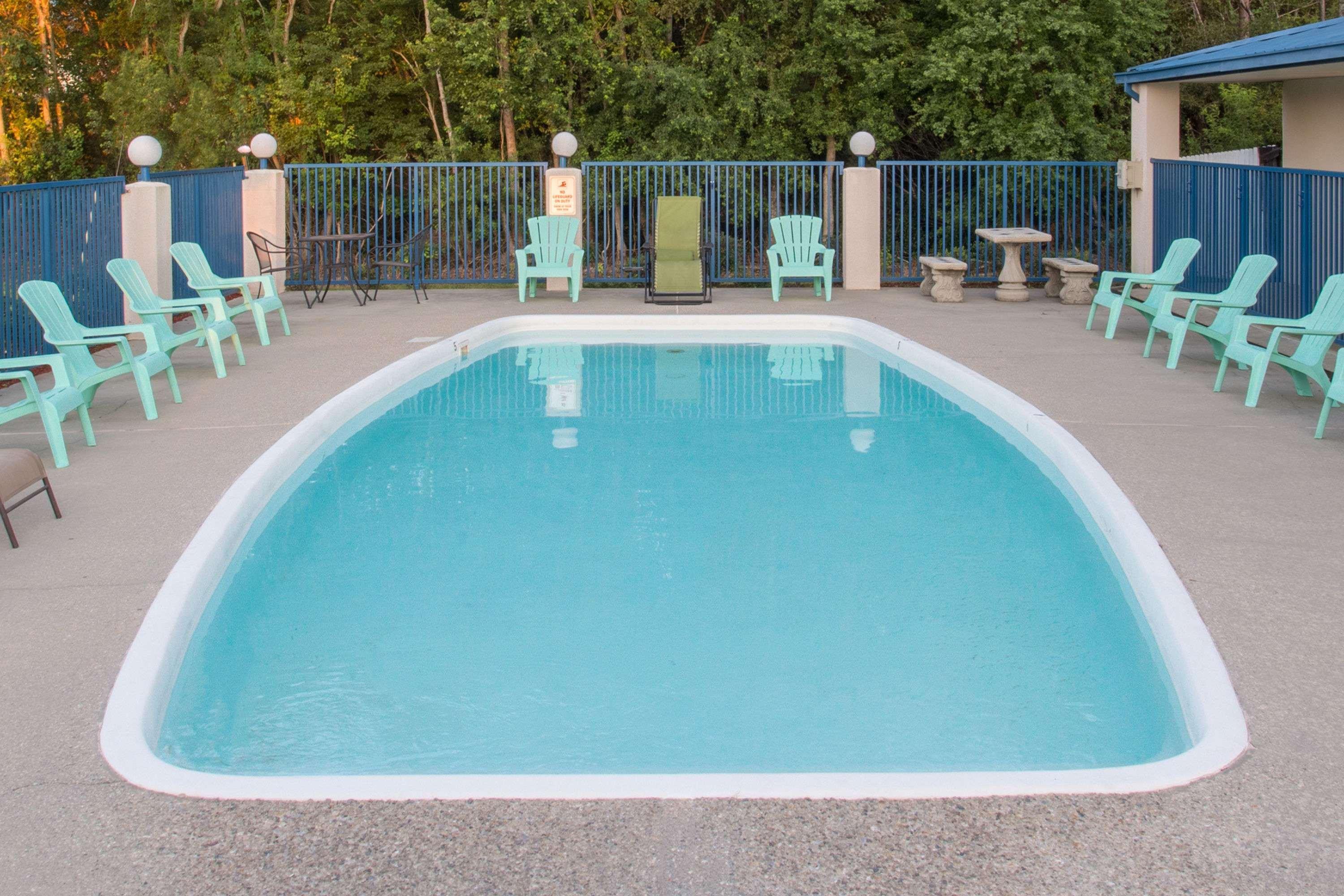 Days Inn By Wyndham Picayune Buitenkant foto